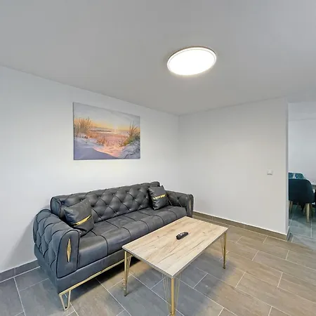 Hochwangen Apartmán Ichenhausen